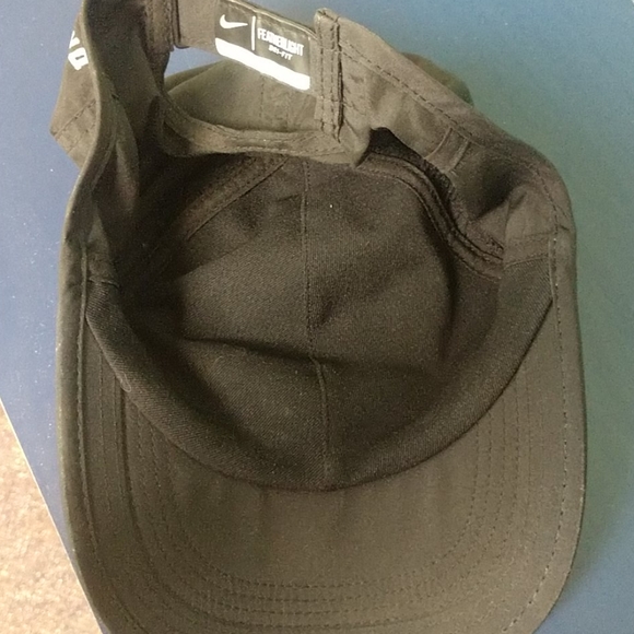 Nike Featherlight Dri-fit hat - Picture 6 of 6